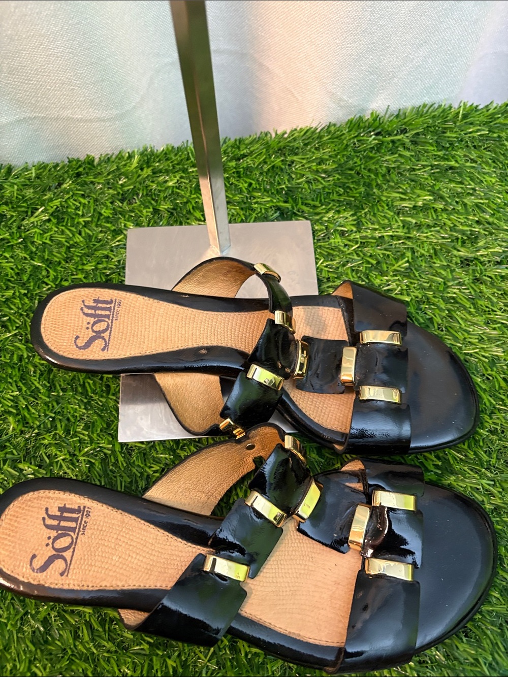 Sofft Black and Gold Low Heel Sandals Size 6.5